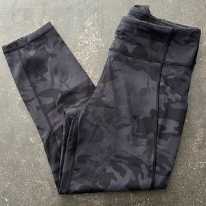Lululemon cropped pants - size 10 - camouflage black/ gray
